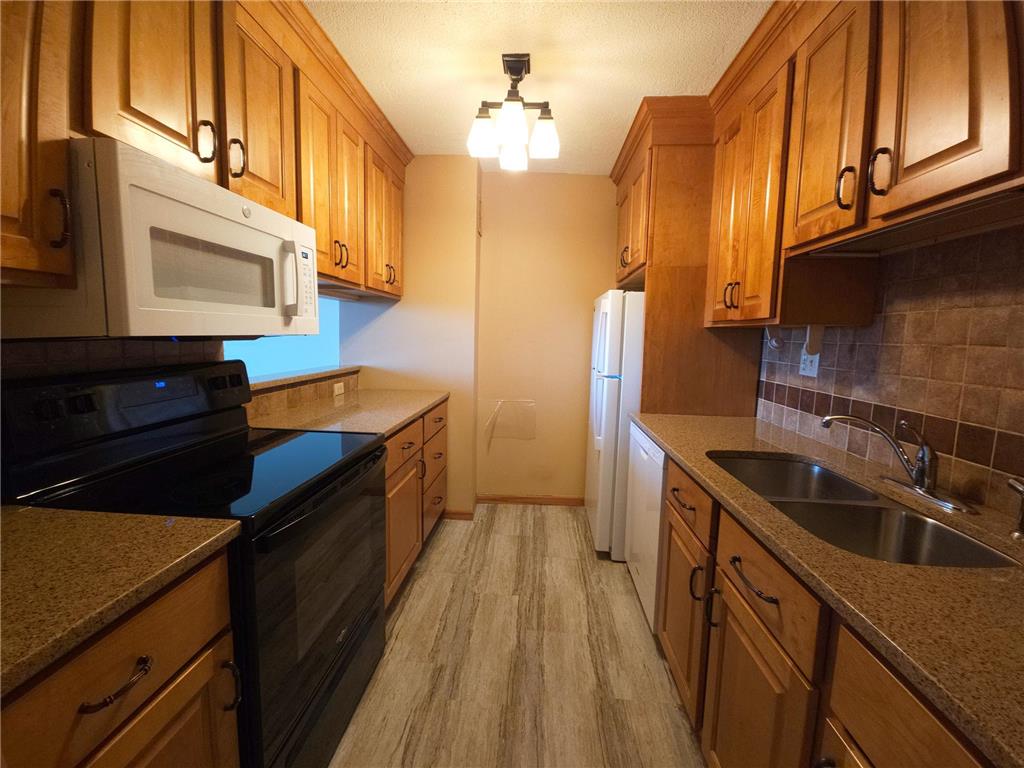 1181 Edgcumbe Road #709 Saint Paul MN 55105 6740587 image1