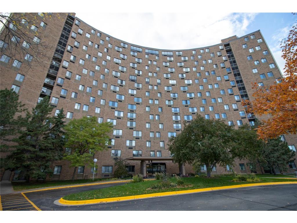 1181 Edgcumbe Road #801 Saint Paul MN 55105 6449267 image1