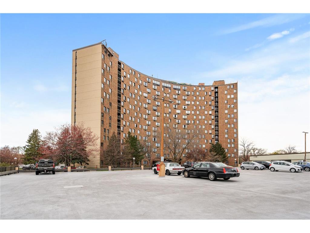 1181 Edgcumbe Road #916 Saint Paul MN 55105 6362131 image1