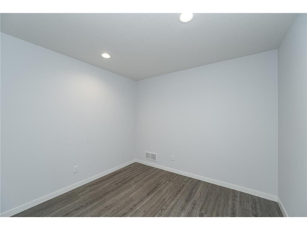 1181 Hewitt Boulevard Red Wing MN 55066 6687089 image16