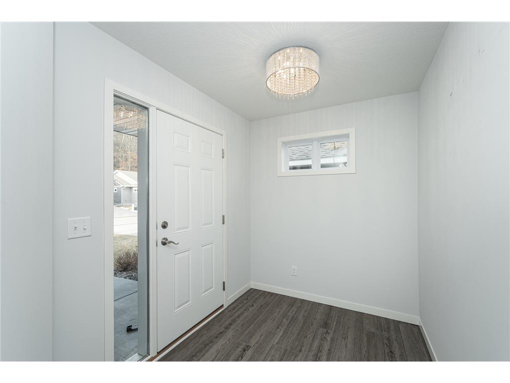 1181 Hewitt Boulevard Red Wing MN 55066 6687089 image5