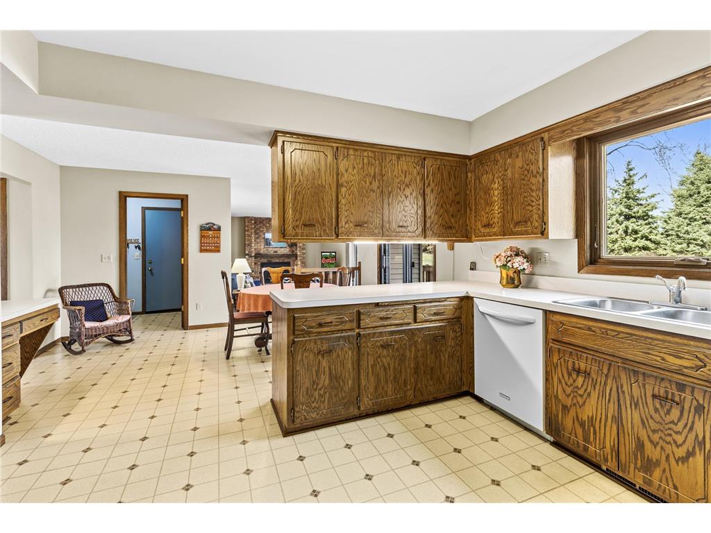1181 Karth Lake Drive Arden Hills MN 55112 7040599 image11