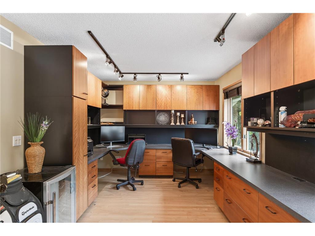 11820 Bren Road Minnetonka MN 55343 7074626 image20