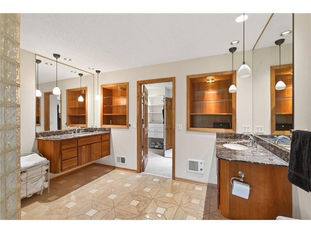 11820 Bren Road Minnetonka MN 55343 7074626 image25