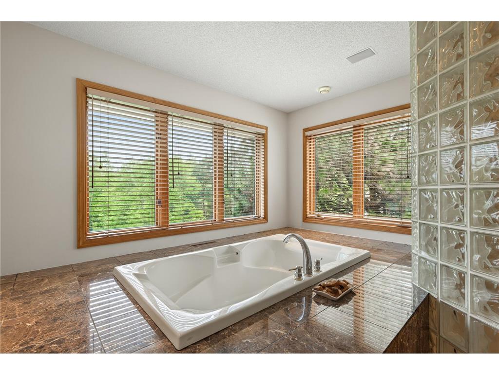 11820 Bren Road Minnetonka MN 55343 7074626 image27