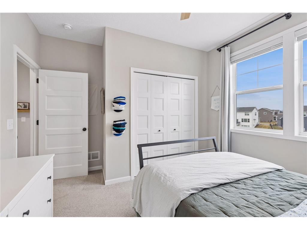 11821 Linden Court N Lake Elmo MN 55042 7043118 image31