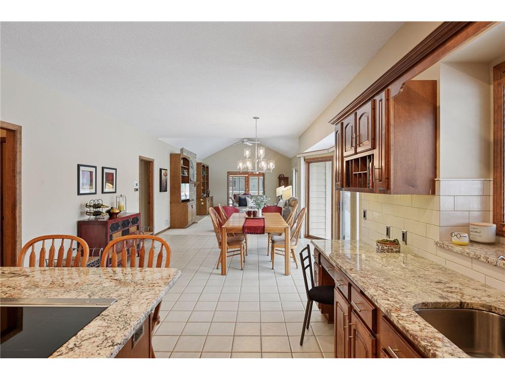 11824 Welters Way Eden Prairie MN 55347 7007800 image18