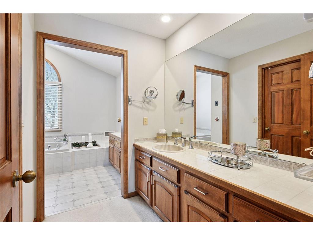 11824 Welters Way Eden Prairie MN 55347 7007800 image30