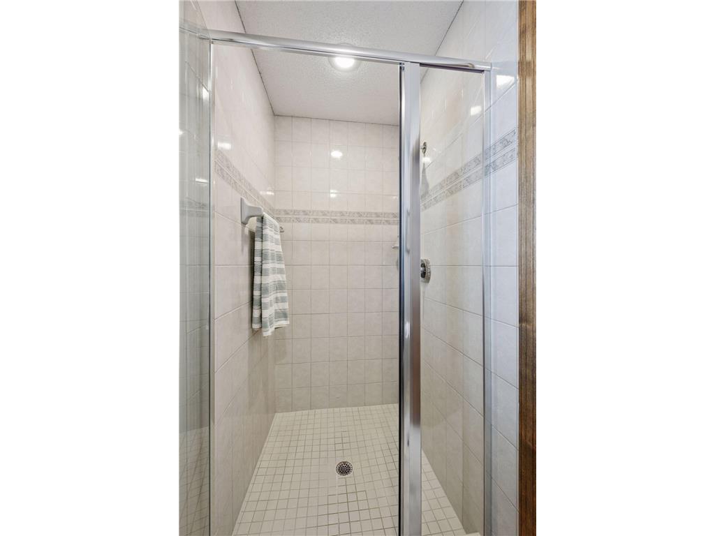 11824 Welters Way Eden Prairie MN 55347 7007800 image32