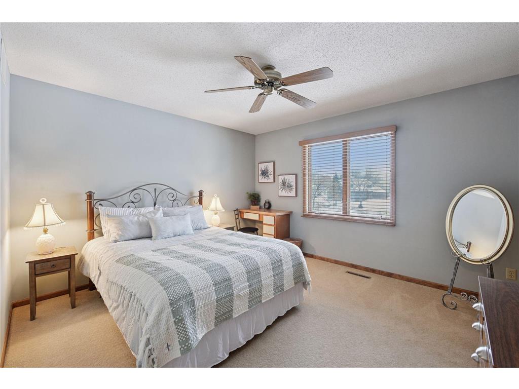 11824 Welters Way Eden Prairie MN 55347 7007800 image38