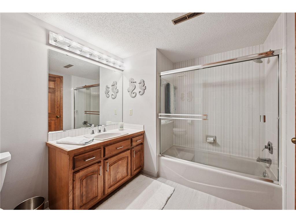 11824 Welters Way Eden Prairie MN 55347 7007800 image45