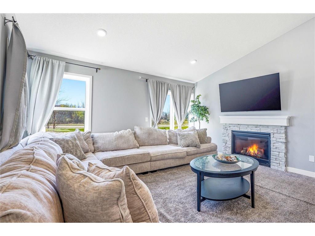 11829 71st Street NE Albertville MN 55301 7051958 image16