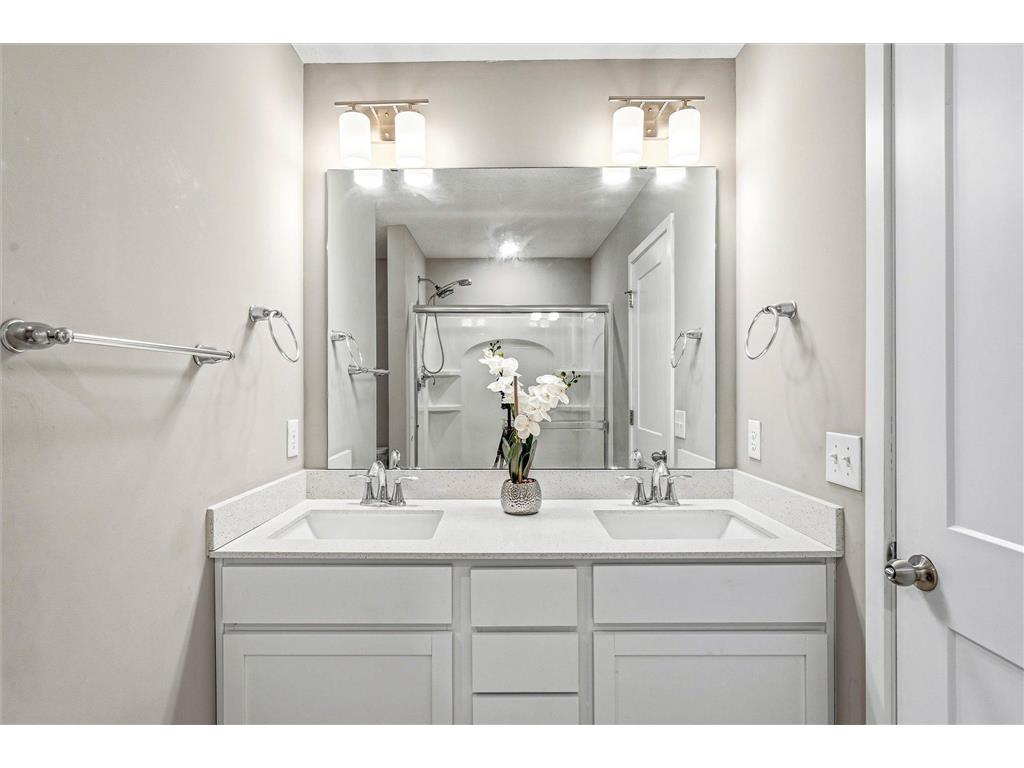 11829 71st Street NE Albertville MN 55301 7051958 image20