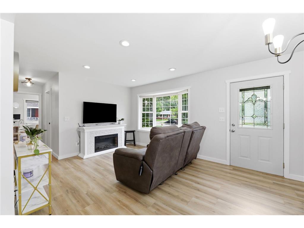 11832 Kumquat Street NW Coon Rapids MN 55448 7091284 image10