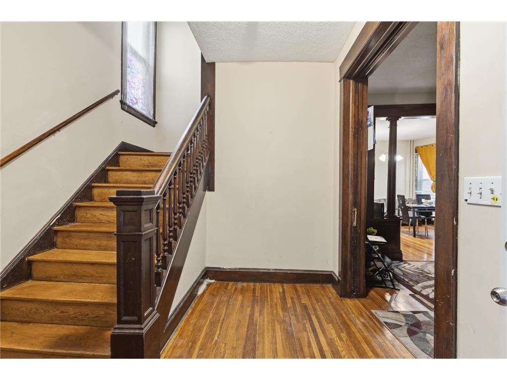 1184 Jessie Street Saint Paul MN 55130 7040947 image2