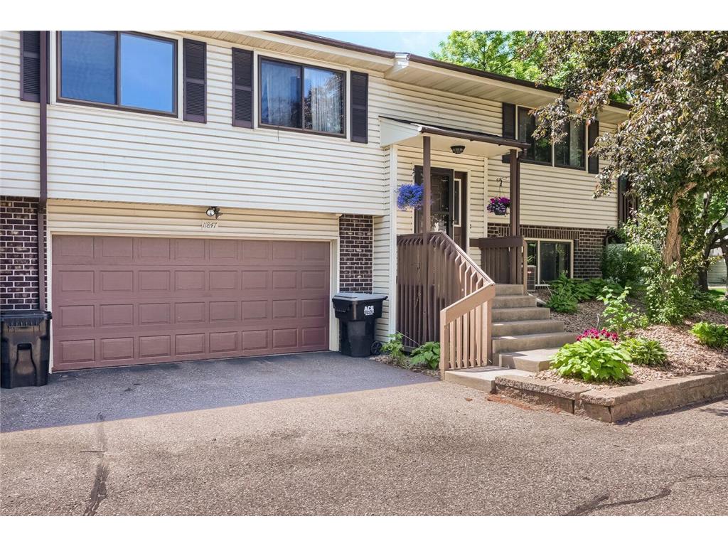 11847 Undercliff Street NW Coon Rapids MN 55433 7078830 image1