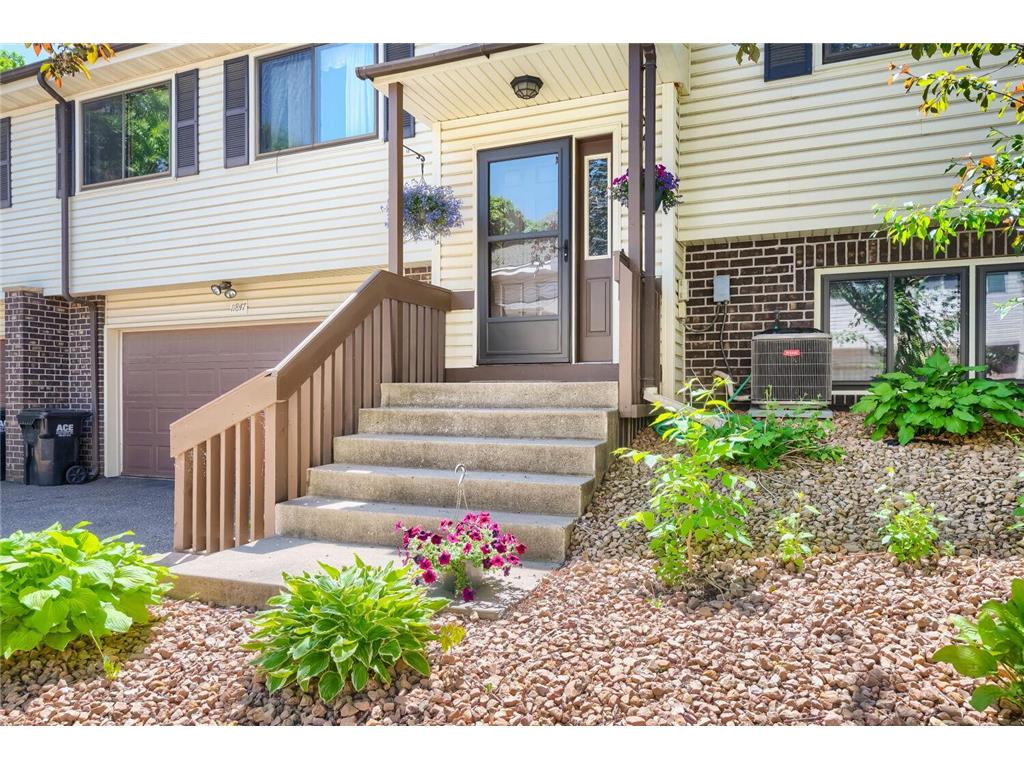 11847 Undercliff Street NW Coon Rapids MN 55433 7078830 image4