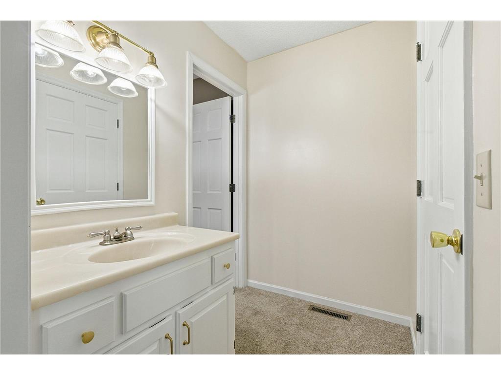 11848 64th Avenue N Maple Grove MN 55369 7049328 image32