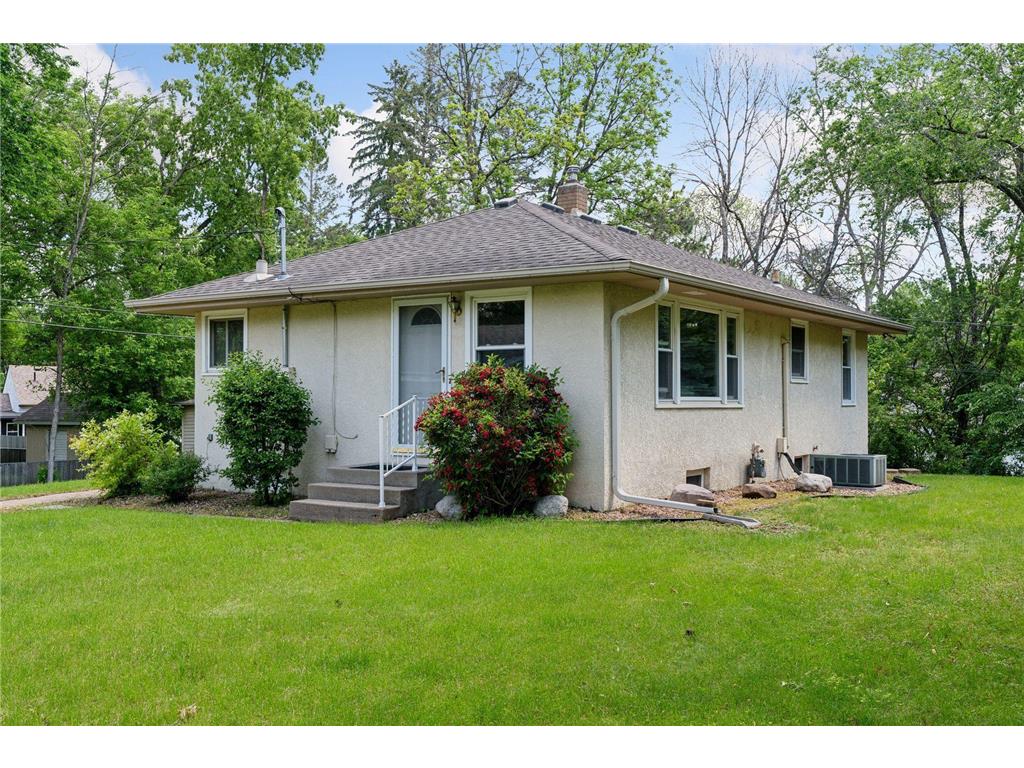 1186 3rd Avenue Anoka MN 55303 6545157 image1
