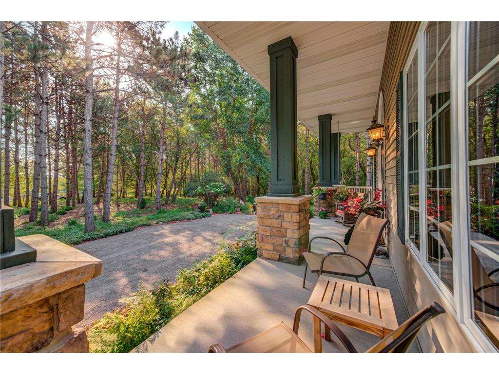 1186 42nd Street, Hudson Twp, WI 54016 MLS 6245515 Edina Realty