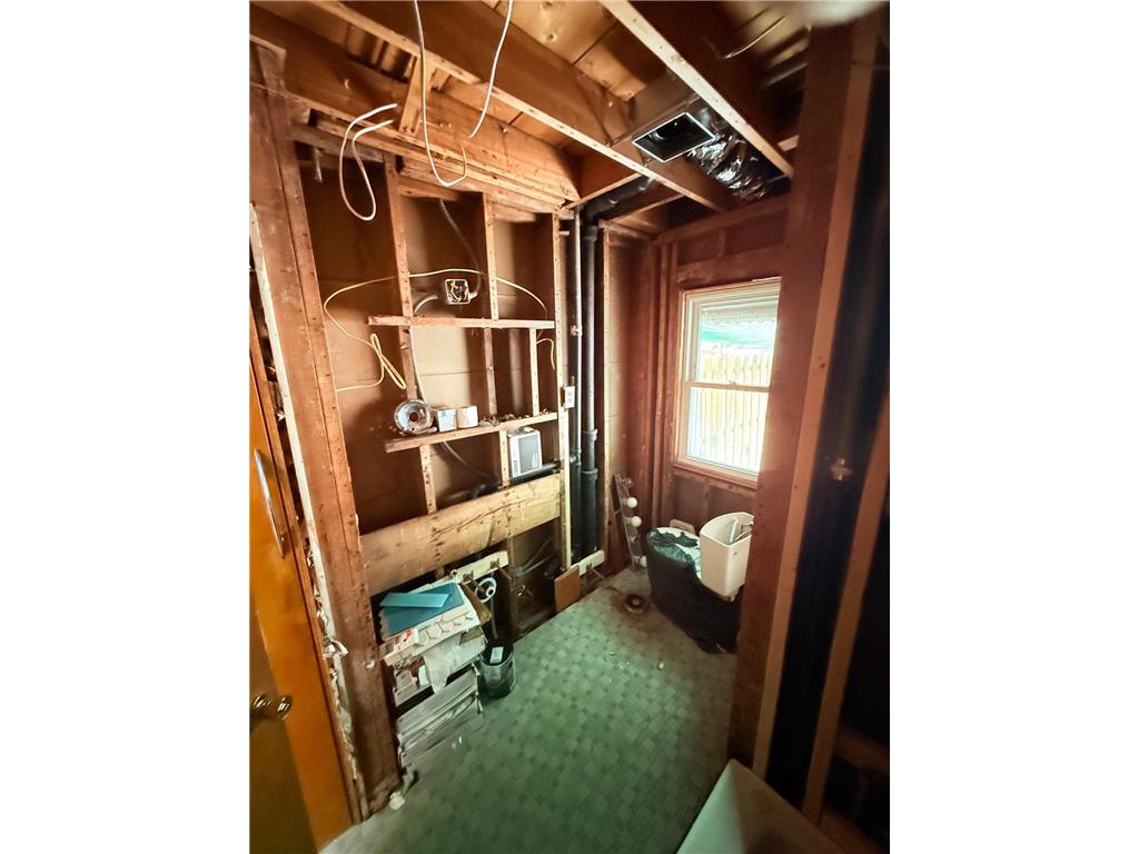 1186 Larpenteur Avenue E Saint Paul MN 55109 7080610 image15
