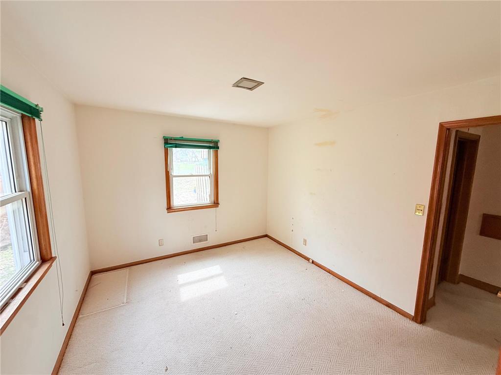 1186 Larpenteur Avenue E Saint Paul MN 55109 7080610 image19