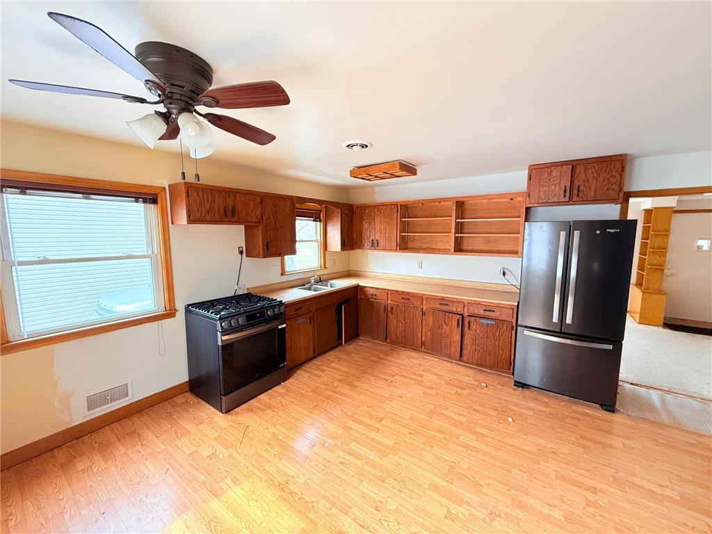 1186 Larpenteur Avenue E Saint Paul MN 55109 7080610 image8