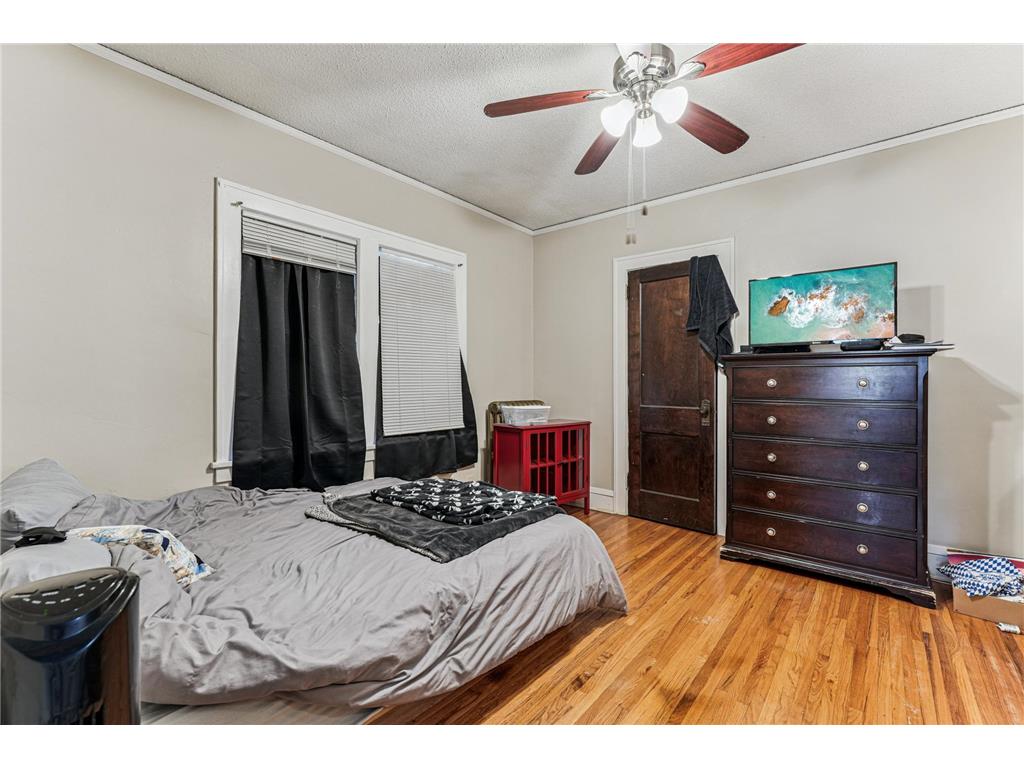 1186 Marshall Avenue Saint Paul MN 55104 7081214 image17
