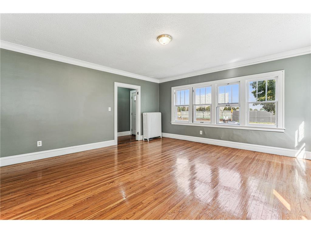 1186 Marshall Avenue Saint Paul MN 55104 7081214 image6