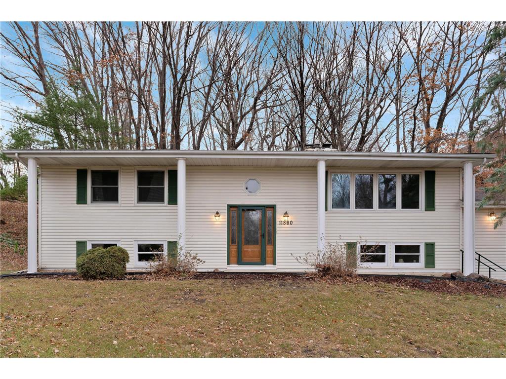 11860 Sunnybrook Road, Eden Prairie, MN 55347 MLS 6308158 Edina Realty