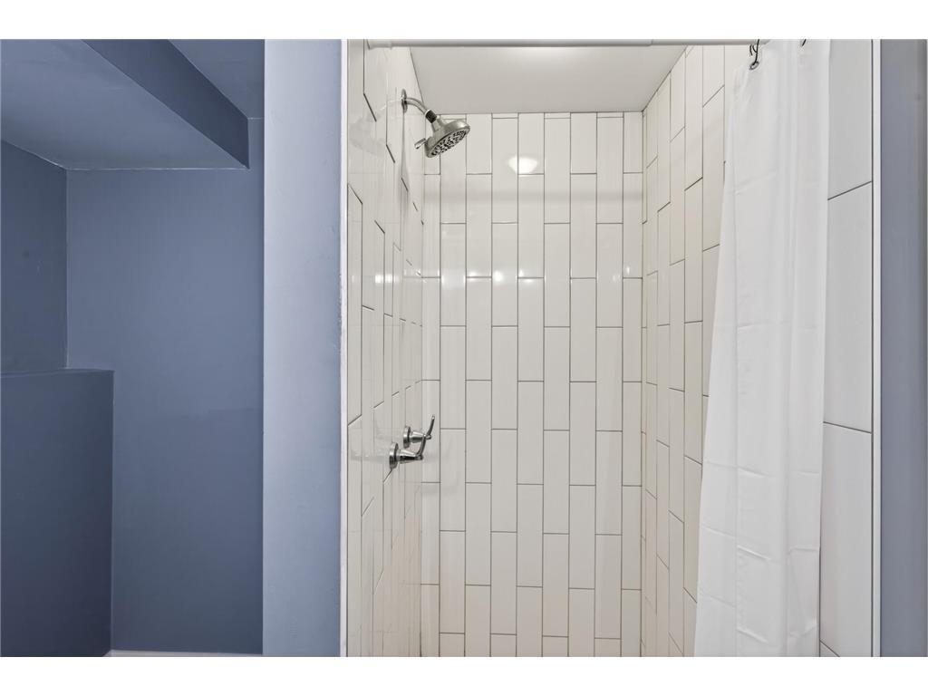 11860 Sunnybrook Road Eden Prairie MN 55347 7038746 image24