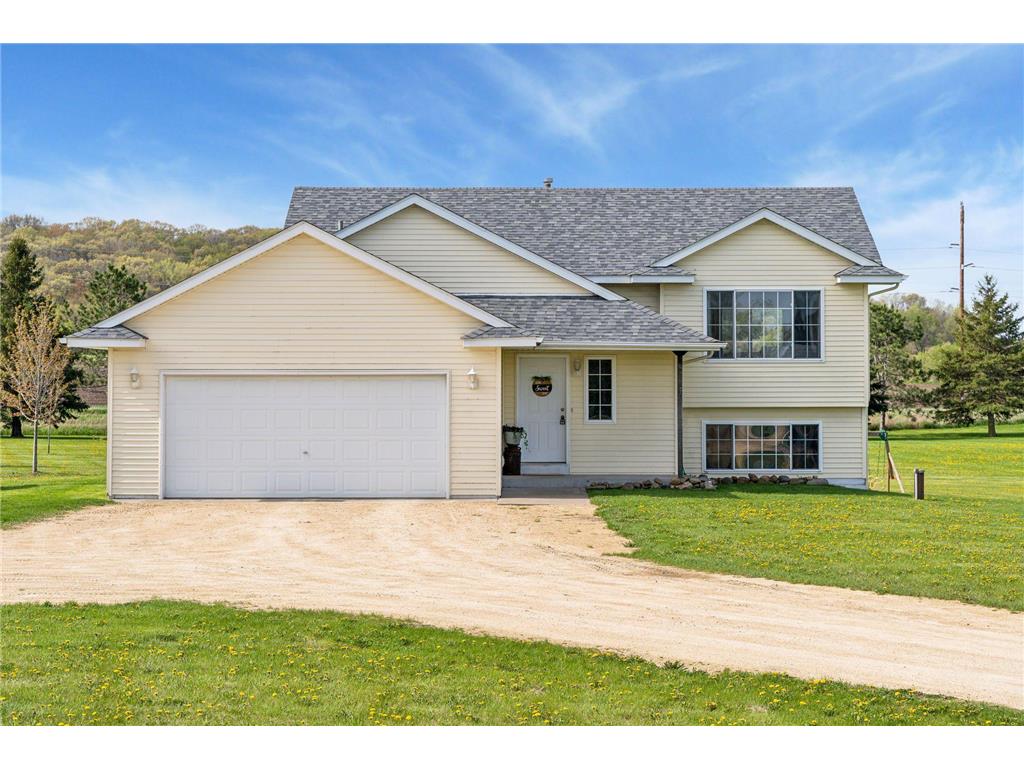 1187 121st Avenue New Richmond WI 54017 6521801 image1