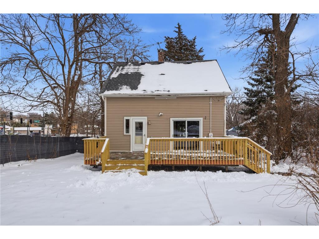 1187 Dale Street N Saint Paul MN 55117 7017472 image27