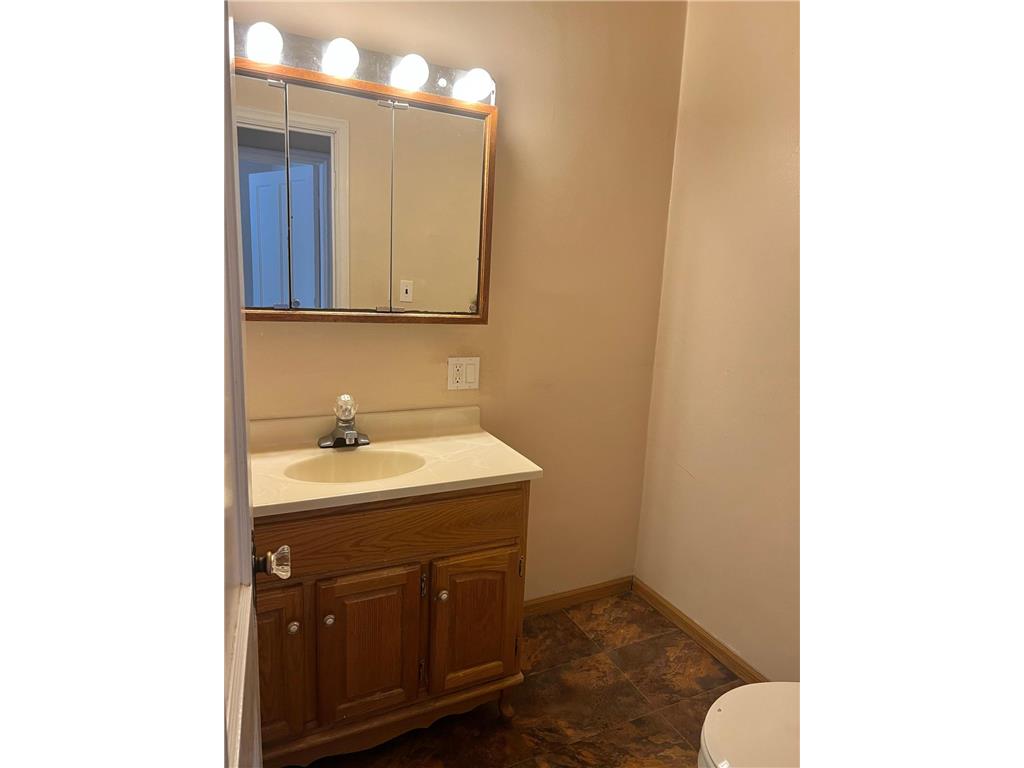 1188 Pine Street Dawson MN 56232 6821332 image20