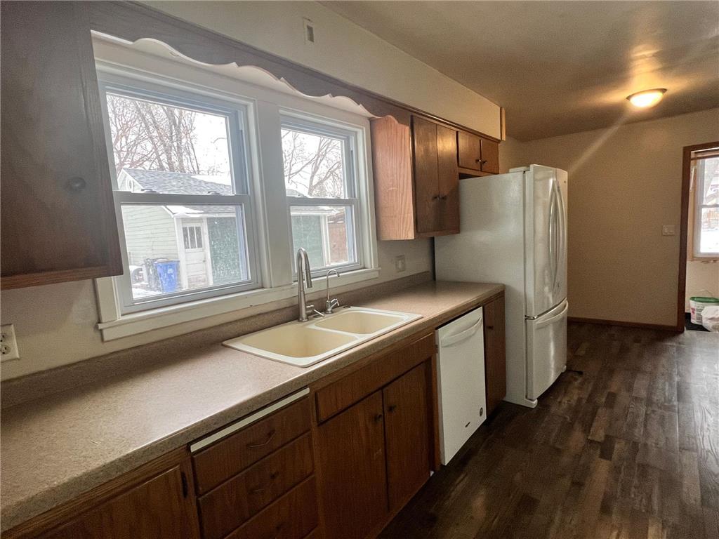 1188 Pine Street Dawson MN 56232 6821332 image33