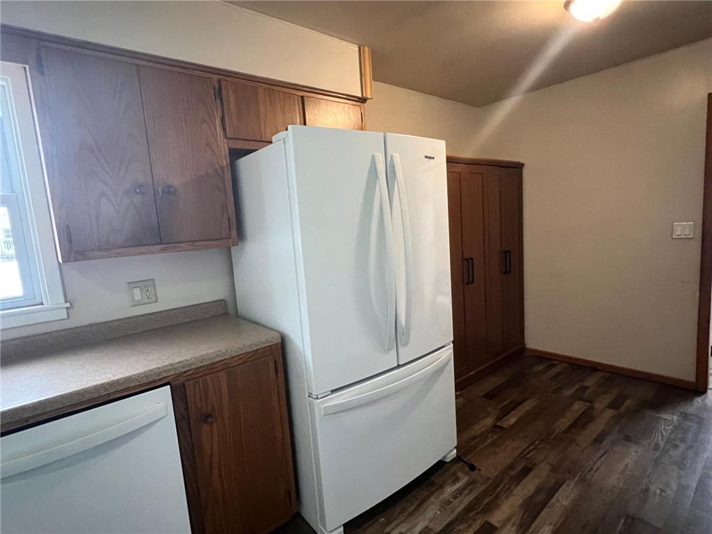 1188 Pine Street Dawson MN 56232 6821332 image34