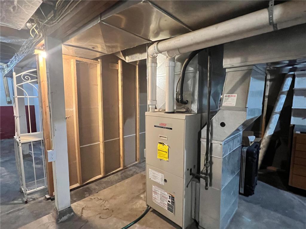 1188 Pine Street Dawson MN 56232 6821332 image46