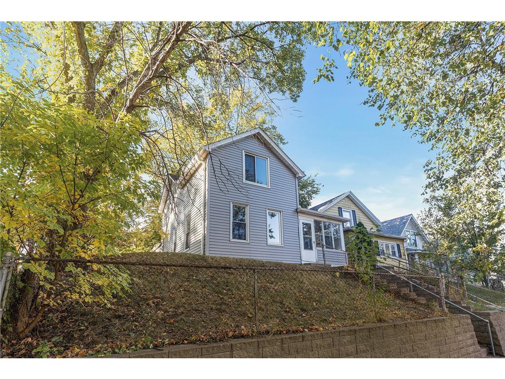 1188 Ross Avenue Saint Paul MN 55106 6615851 image1