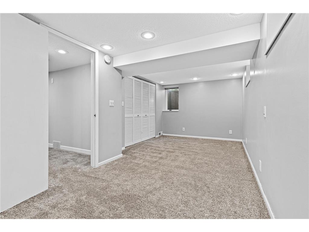 11888 Olive Street NW Coon Rapids MN 55448 7084793 image17