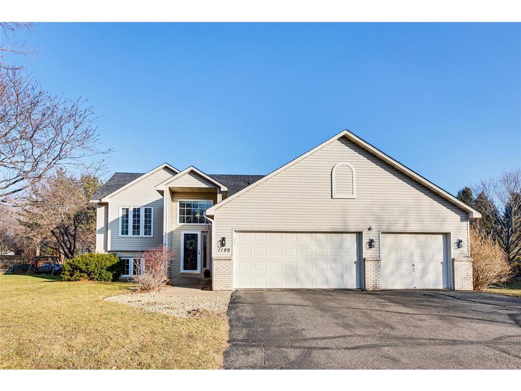 1189 Dawn Lane, Woodbury, MN, 55125 MLS 6479085 Edina Realty