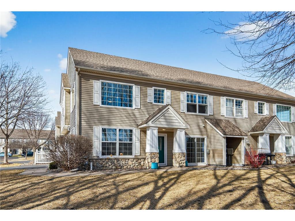 11899 85th Place N Maple Grove MN 55369 7041402 image1