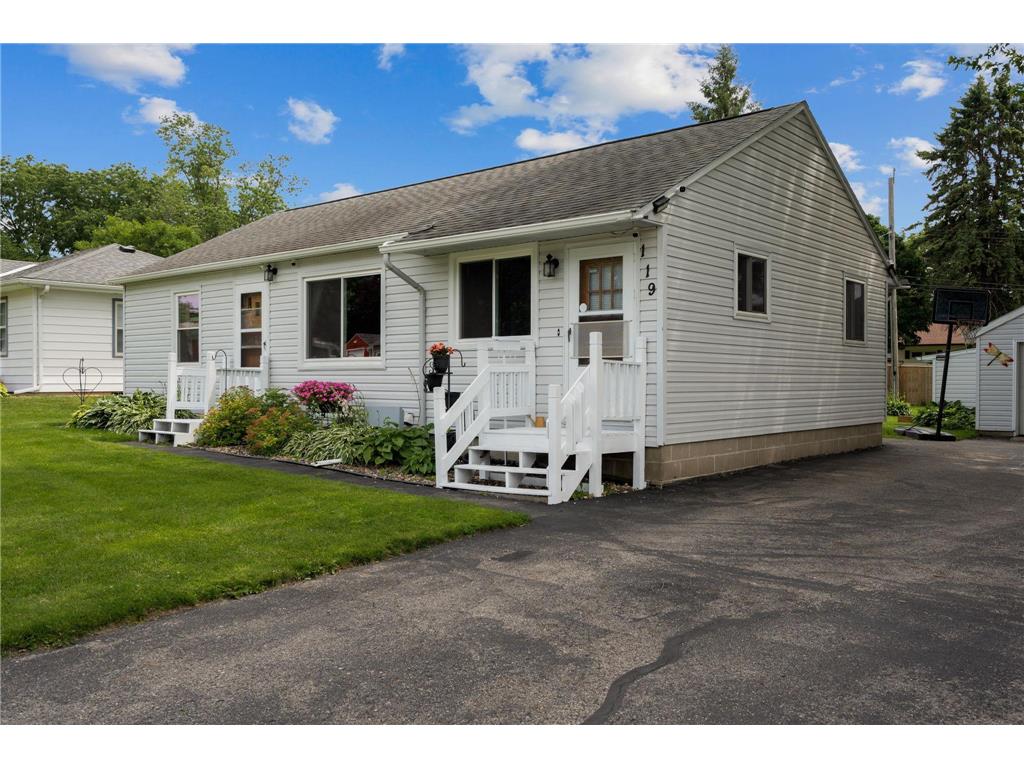 119 16th Street NE Owatonna MN 55060 6563087 image1