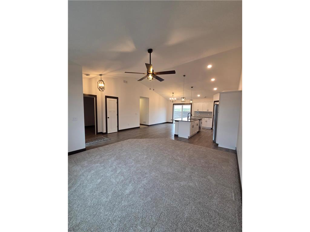 119 6th Street SE Geneva MN 56035 7066975 image10