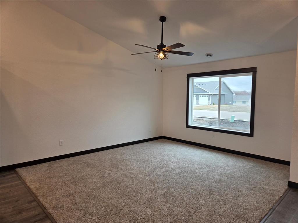 119 6th Street SE Geneva MN 56035 7066975 image9