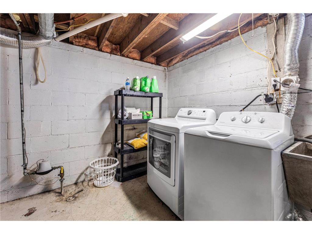 119 E Saint Patrick Street Rice Lake WI 54868 7024456 image13