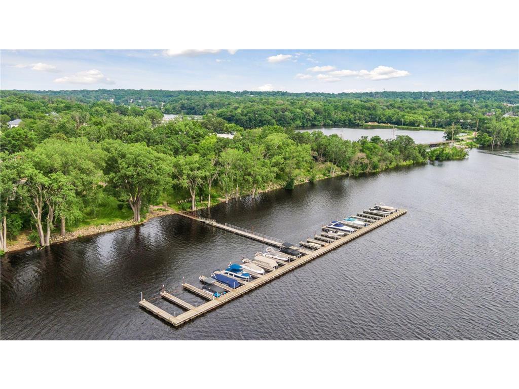 119 Eastbank Court N Hudson WI 54016 - St Croix River 6550005 image1