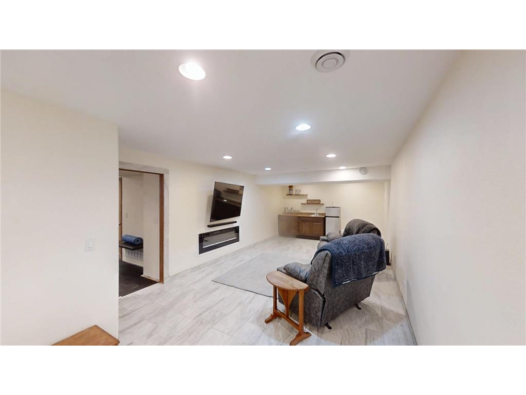 119 Hall Lane Alden MN 56009 6806046 image42