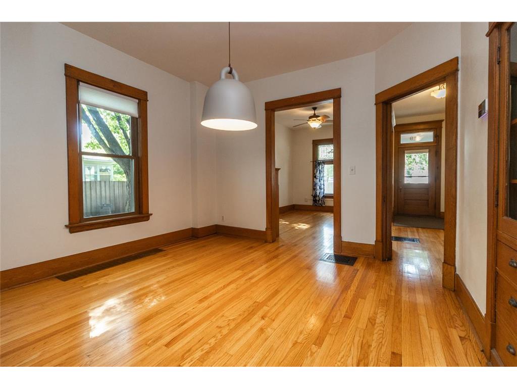 119 Isabel Street E Saint Paul MN 55107 7069429 image20