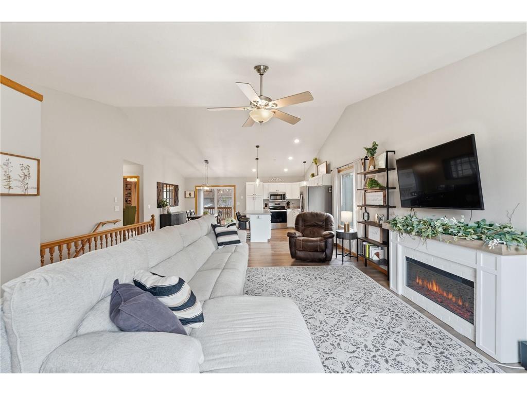 119 Mc Farlane Street NW Alexandria MN 56308 7108266 image11