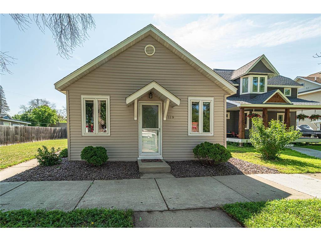 119 S Chestnut Street Belle Plaine MN 56011 6396531 image1